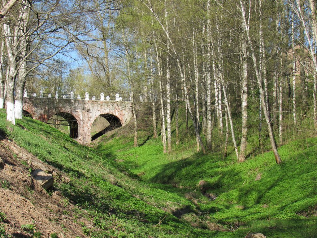 Леонтьевский мостик